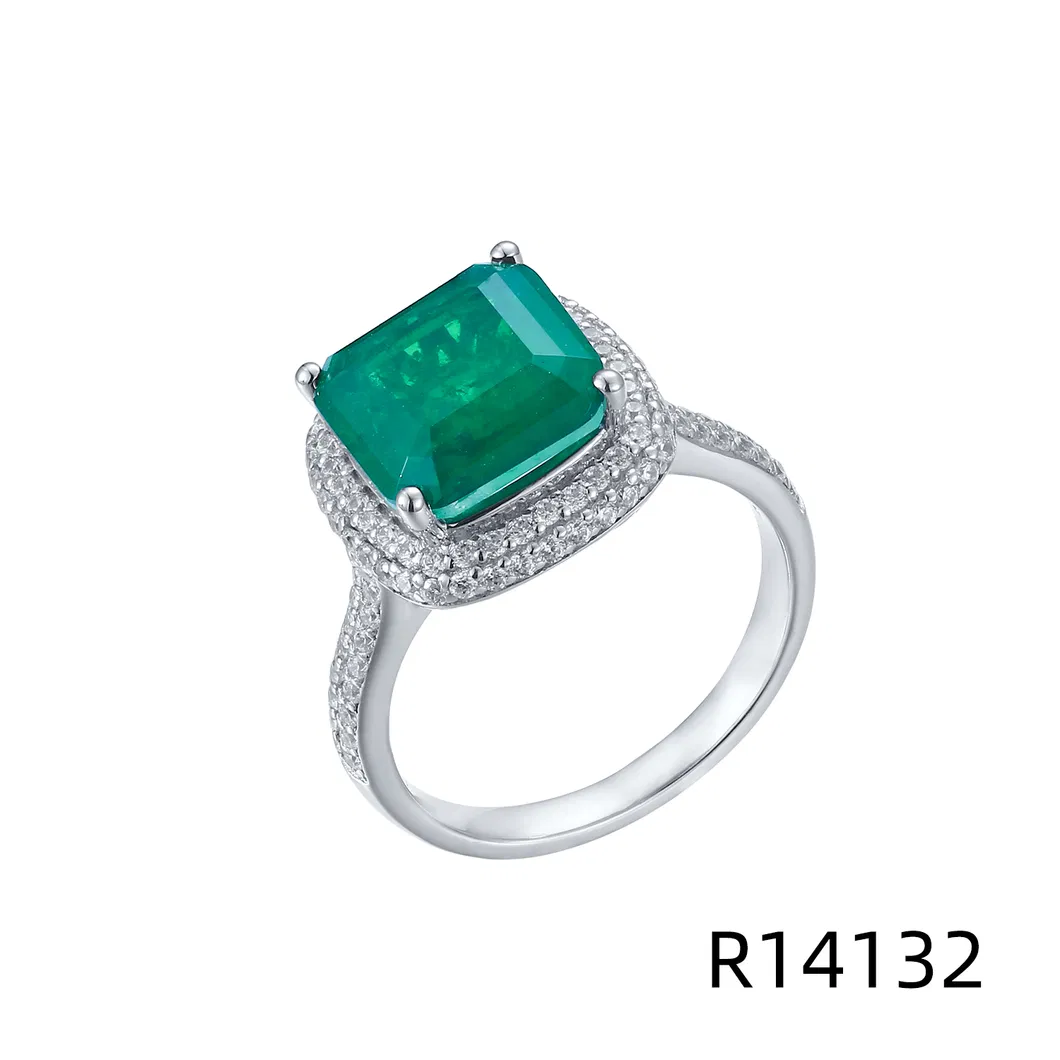 2021 New Design 925 Sterling Silver with Emerald Stone Ring