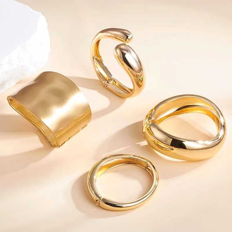 How to Choose the Perfect Women Alloy Bracelet for Style, Comfort, and Durability?