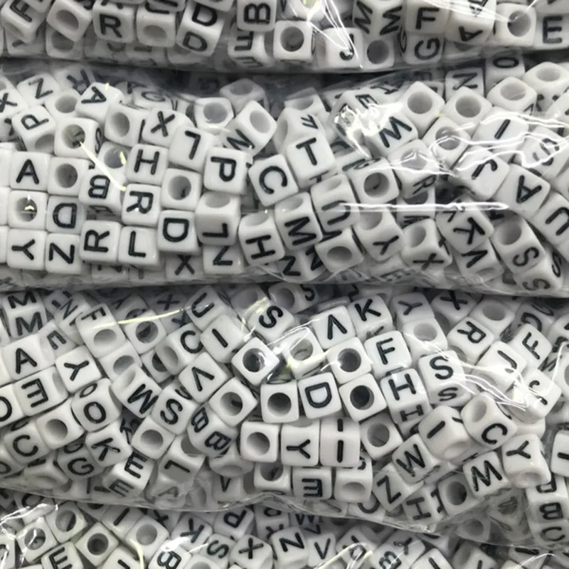 Factory Wholesale Mixed Alphabet Letters Beads Cube Square Loose Beads Kids DIY Acrylic Bead