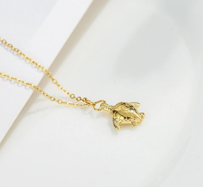Stainless Steel Lucky Turtle Necklace Guardian Goddess Auspicious Little Turtle Female Necklace