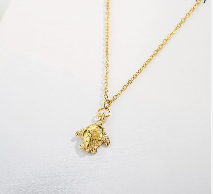 Stainless Steel Lucky Turtle Necklace Guardian Goddess Auspicious Little Turtle Female Necklace
