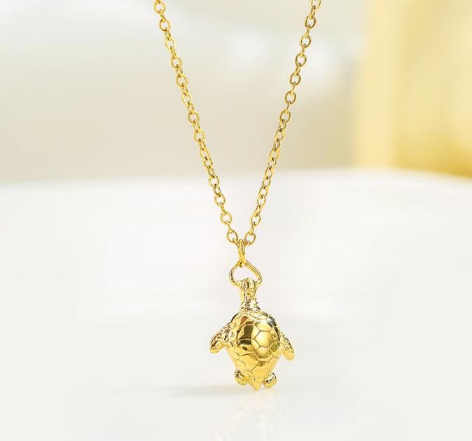 Stainless Steel Lucky Turtle Necklace Guardian Goddess Auspicious Little Turtle Female Necklace