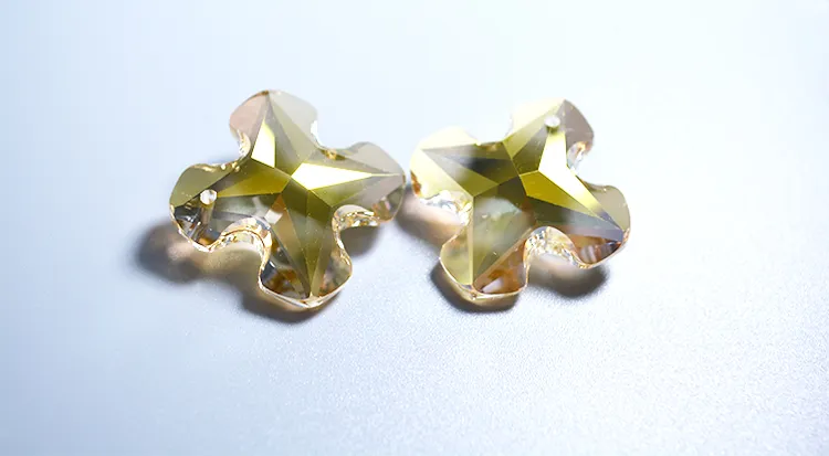 Top Quality Crystal Loose Beads Sparkling Faceted Glass Beads for Decoration Pendant
